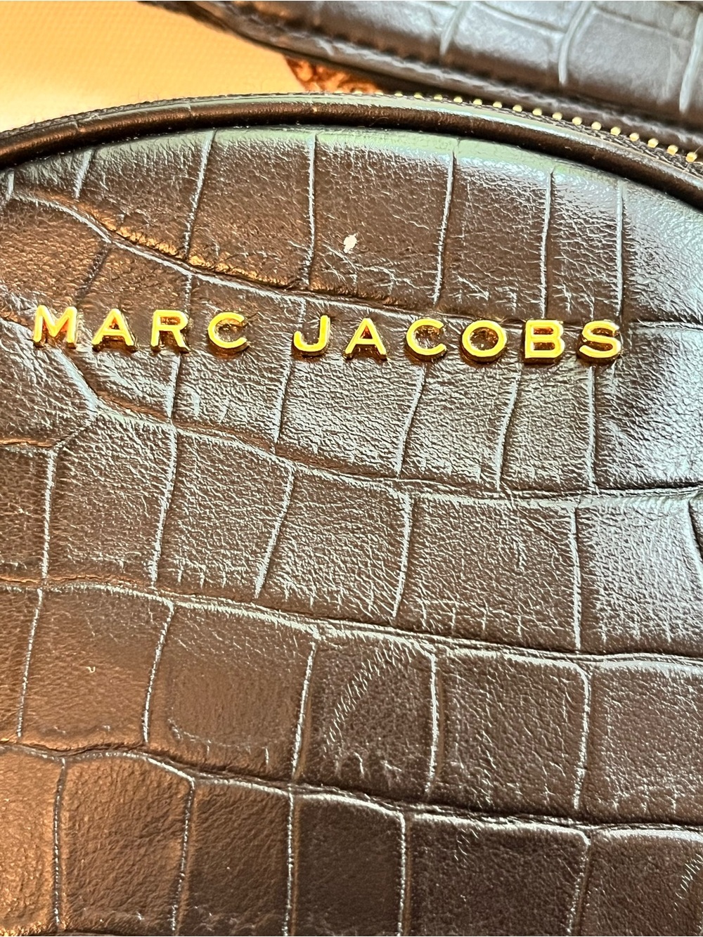 Marc Jacobs Black Rewind Croc-Embossed Oval Crossbody Bag w/Gold Hardware (EUC) - Picture 7 of 14